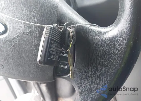 2010 Ford E-250 Commercial/Recreational from USA, damaged, VIN 1FTNE2EL7ADA04689